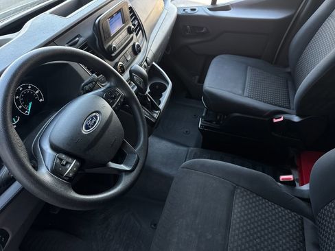 Used 2024 Ford Transit 250 Low Roof w/ Exterior Upgrade Package image 9