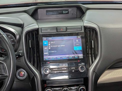 Used 2019 Subaru Ascent Premium w/ Popular Package #2 AWD/4WD image 18