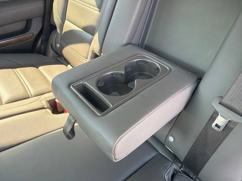 Used 2019 GMC Yukon Denali w/ Denali Ultimate Package AWD/4WD image 39