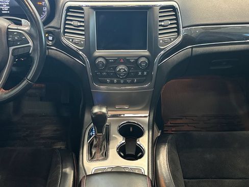 Used 2018 Jeep Grand Cherokee Trailhawk AWD/4WD image 31