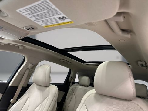 Used 2019 Lincoln Nautilus Reserve AWD/4WD image 17