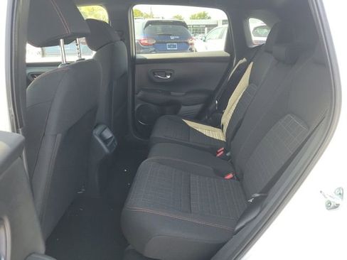 Used 2025 Honda HR-V Sport image 21