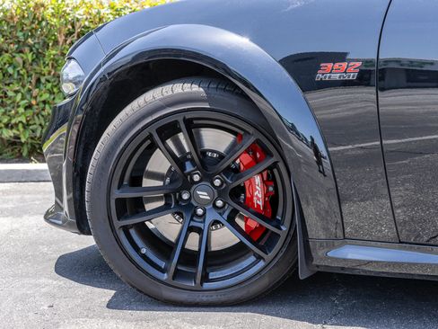 Used 2022 Dodge Charger Scat Pack RWD image 8
