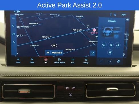 Used 2023 Lincoln Nautilus Reserve w/ Equipment Group 201A image 16