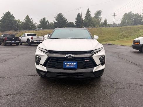 Used 2023 Chevrolet Blazer RS AWD/4WD image 2