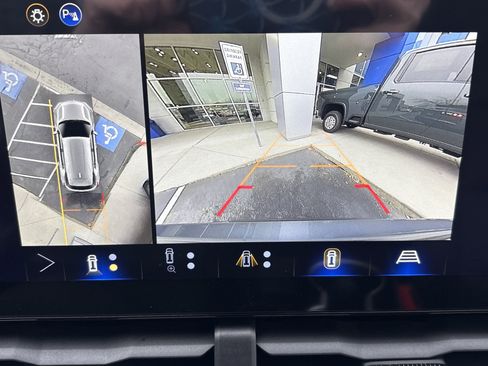 New 2026 Chevrolet Equinox LT w/ Convenience Package II image 22