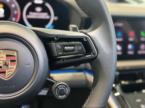 Certified 2025 Porsche Panamera 4 AWD/4WD image 57