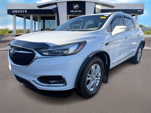 Used 2018 Buick Enclave Essence image 4