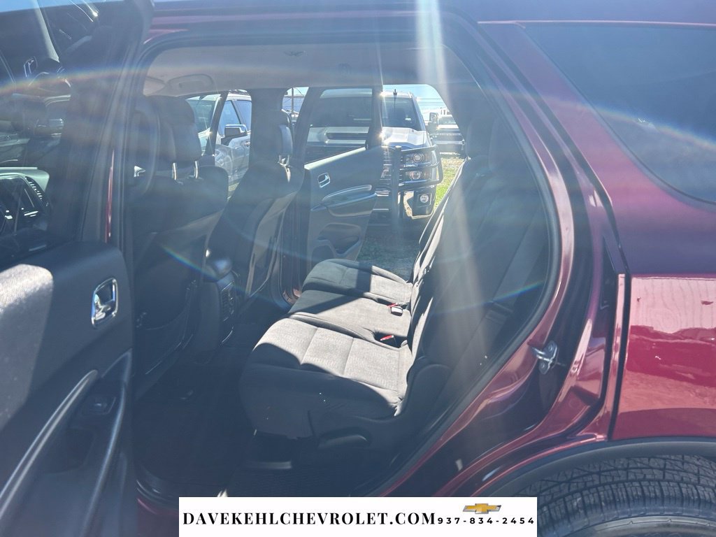 Used 2017 Dodge Durango SXT w/ 3rd Row Seating Group AWD/4WD image 16