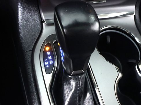 Used 2019 Jeep Grand Cherokee Limited X image 24