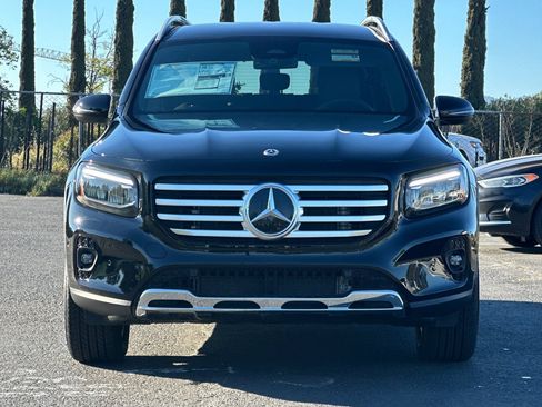 New 2025 Mercedes-Benz GLB 250 250 image 6