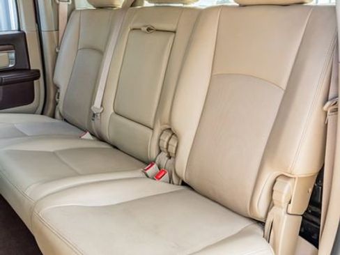 Used 2014 RAM 2500 Laramie image 36