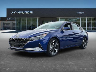 Certified 2023 Hyundai Elantra Limited w/ Cargo Package