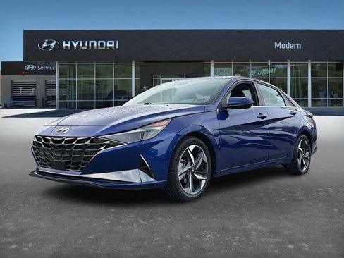 Certified 2023 Hyundai Elantra Limited w/ Cargo Package image 1