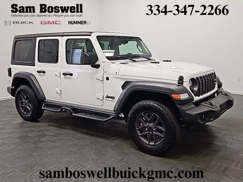 Used 2024 Jeep Wrangler Sport S image 2