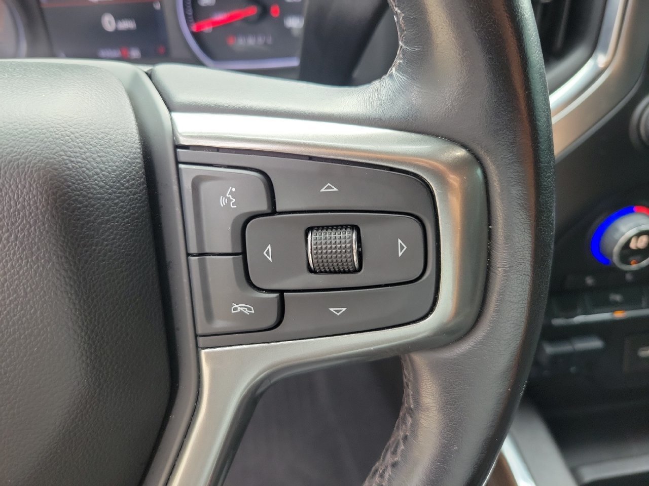 Certified 2022 Chevrolet Silverado 1500 LT Trail Boss w/ LT Trail Boss Premium Package AWD/4WD image 20
