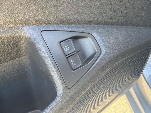 Used 2024 Volkswagen Jetta SE FWD image 13