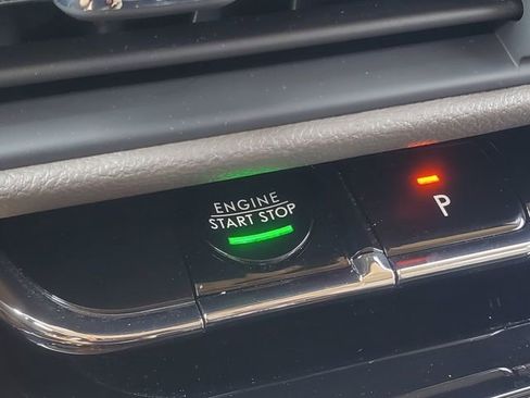 Used 2023 Lincoln Corsair FWD w/ Equipment Group 101A image 19