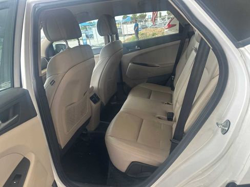Used 2017 Hyundai Tucson SE Plus w/ Cargo Package FWD image 7