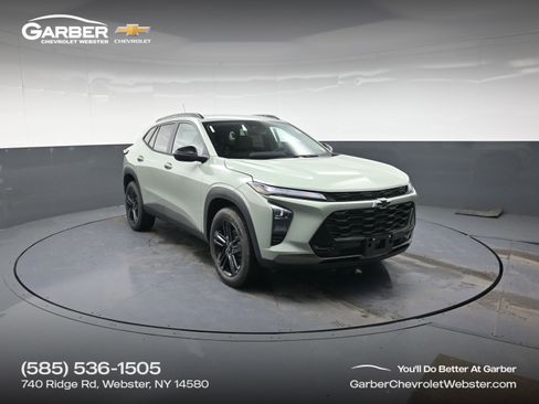 New 2026 Chevrolet Trax ACTIV FWD image 1