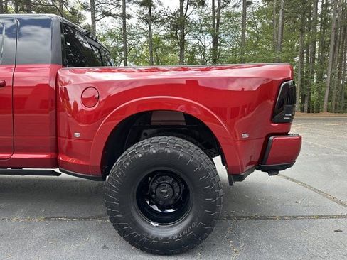 New 2026 RAM 3500 Limited AWD/4WD image 9