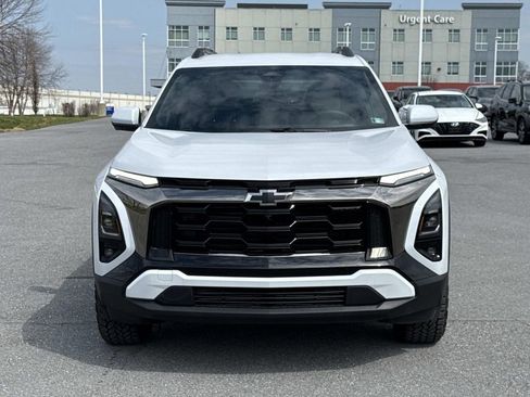 New 2026 Chevrolet Equinox ACTIV w/ Convenience Package III AWD/4WD image 16