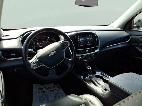Used 2020 Chevrolet Traverse Premier w/ Redline Edition FWD image 15