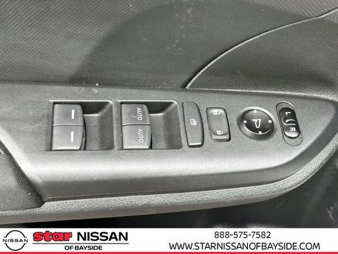 Used 2020 Honda Civic LX image 9