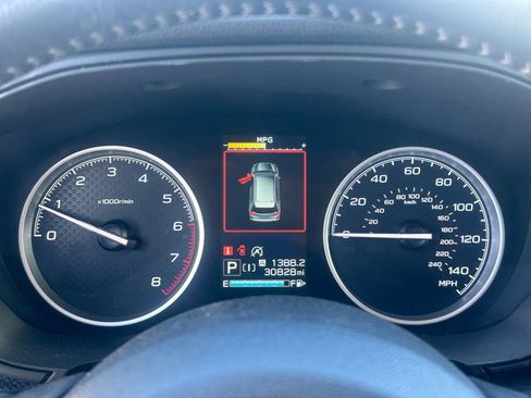 Used 2023 Subaru Forester Premium AWD/4WD image 23