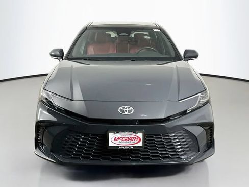 Used 2025 Toyota Camry XSE AWD/4WD image 17