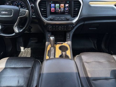 Used 2018 GMC Acadia Denali w/ Technology Package AWD/4WD image 19