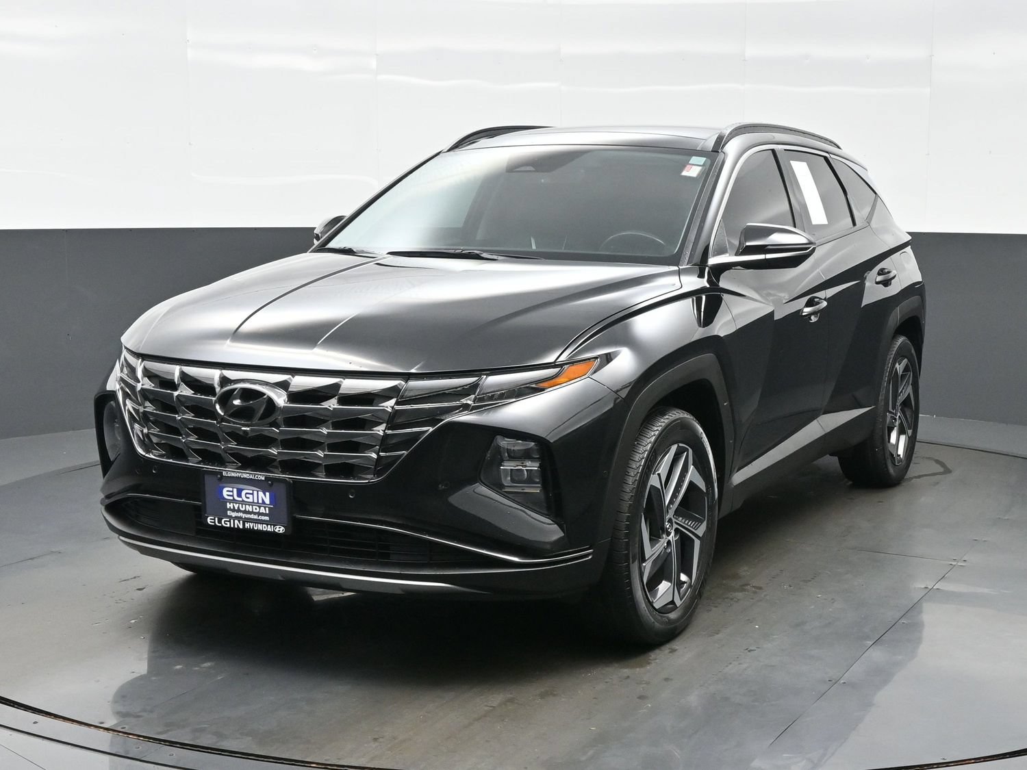 Certified 2023 Hyundai Tucson Limited AWD/4WD image 1