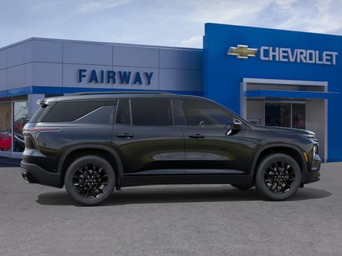 New 2026 Chevrolet Traverse LT image 5
