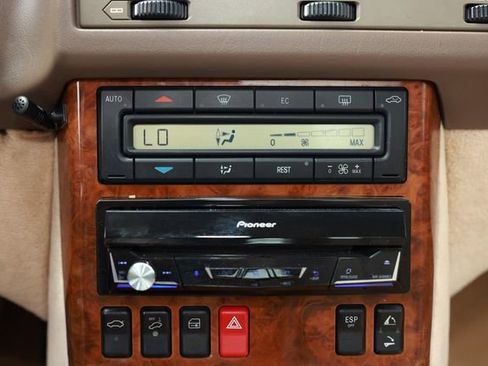 Used 1999 Mercedes-Benz SL 500 image 34
