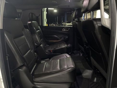 Used 2018 GMC Yukon XL Denali w/ Denali Ultimate Package AWD/4WD image 35