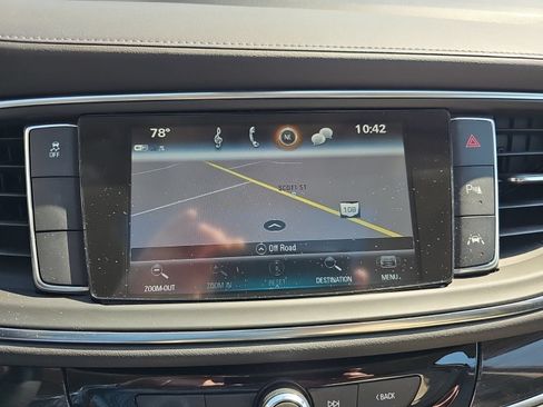 Used 2018 Buick Enclave Premium FWD image 23