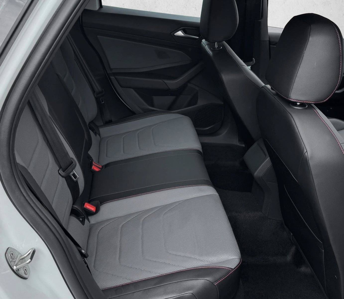 Used 2026 Volkswagen Jetta GLI Autobahn FWD image 19