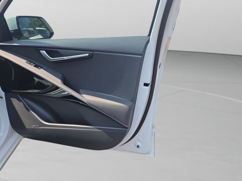 New 2026 Kia Niro Wave FWD image 10