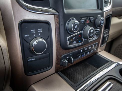 Used 2017 RAM 3500 Laramie Longhorn AWD/4WD image 33