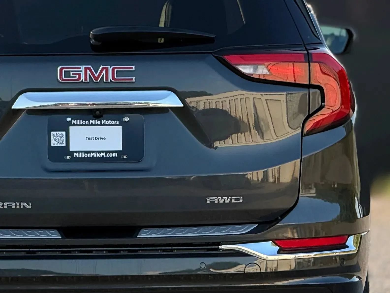 Used 2019 GMC Terrain Denali w/ Advanced Safety Package AWD/4WD image 14