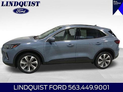 Certified 2023 Ford Escape Platinum w/ Premium Technology Package AWD/4WD image 4