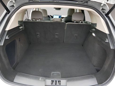 Used 2025 Lincoln Corsair Grand Touring w/ Jet Appearance Package image 12