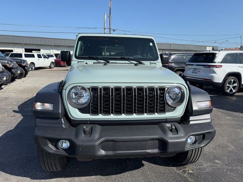 Used 2024 Jeep Wrangler Sport S AWD/4WD image 2