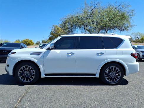 Used 2023 Nissan Armada Platinum w/ Captain's Chairs Package image 8