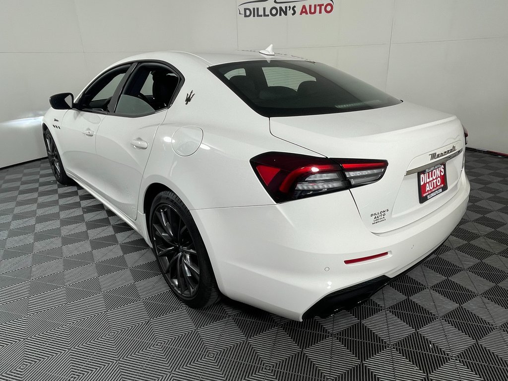 Used 2022 Maserati Ghibli Modena RWD image 4