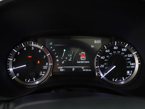 Used 2023 Toyota Highlander XLE AWD/4WD image 29