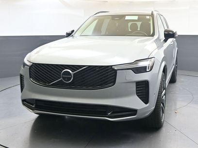 New 2026 Volvo XC90 B6 Ultra w/ Lounge Package