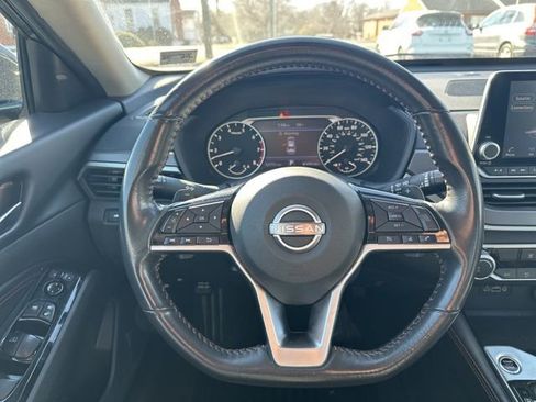 Used 2023 Nissan Altima 2.5 SR image 18