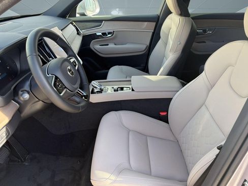 New 2026 Volvo XC90 T8 Core w/ Protection Package Premier AWD/4WD image 5