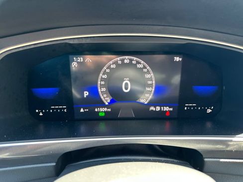 Certified 2023 Volkswagen Tiguan SE AWD/4WD image 22
